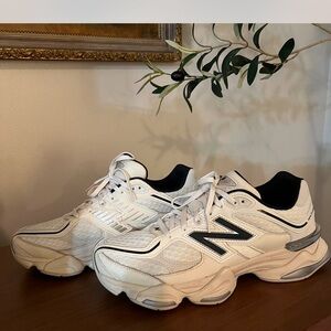 New Balance 9060 Turtledove Black